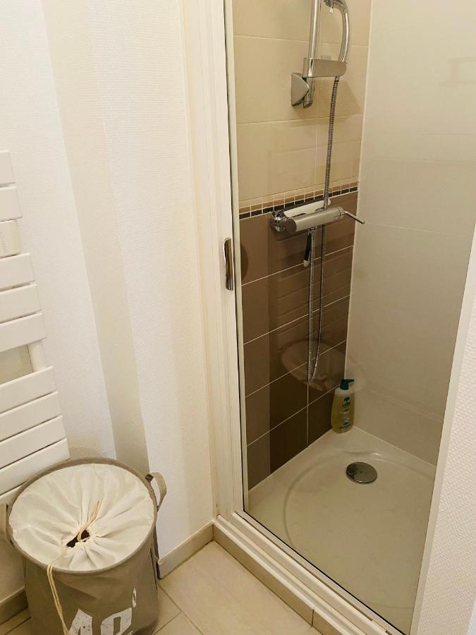 Appartement Avec Parking La Rochelle  Exteriör bild